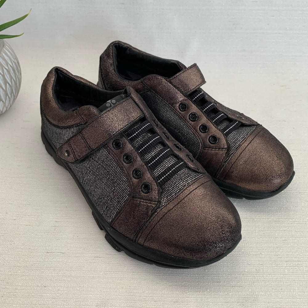 Abeo Lite Sashay Leather Bronze Gray Crackle Slip On Comfort Sneakers Woman’s 7M